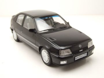Метален автомобил Opel Kadett GSi Norev 1:18 - 183617
