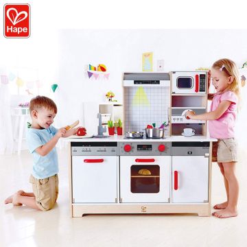 Дървена кухня със звукови и светлинни ефекти All-in-1 Hape H3145