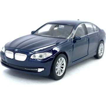 Металeн автомобил с отварящи се врати BMW 535i blue 1:34 Welly 