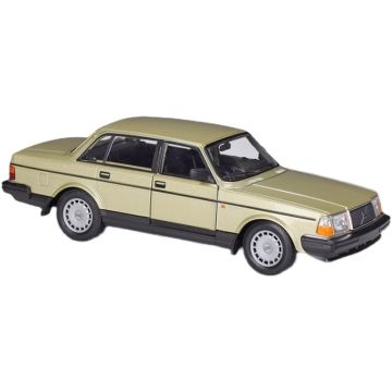 Метална кола Volvo 240 GL Welly 1:36