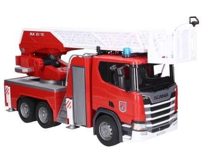 Пожарен камион Scania Super 560R със стълба Bruder 03591