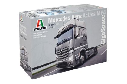 Сглобяем камион Mercedes Benz Actros MP4 Gigaspace 1/24 ITALERI 3905