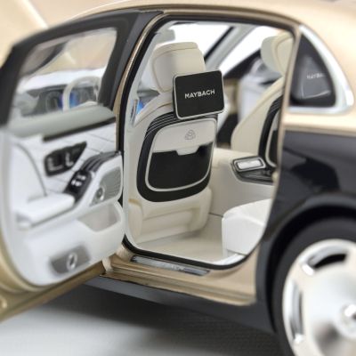 Метална кола Mercedes Maybach S 680 4MATIC 2021 Norev 1:18 - 183917