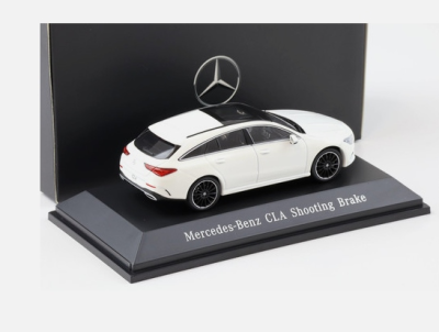 Метална кола Mercedes-Benz CLA Shooting Brake X118 2019 1:43 SPARK B66960474