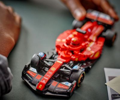Конструктор LEGO Speed Champions 77242 F1 Болид Ferrari SF-24