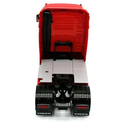 Метален камион влекач Volvo FH12 WELLY 1/32