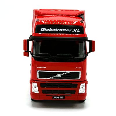 Метален камион влекач Volvo FH12 WELLY 1/32