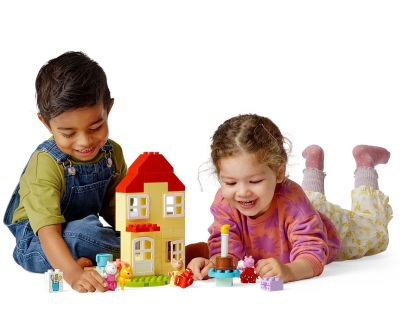 Конструктор LEGO DUPLO 10433 Рожден ден на Пепа