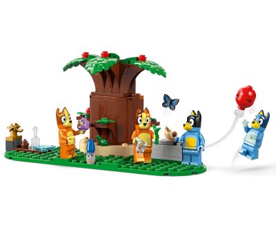Конструктор Lego Bluey 11203 Семейната къща на Блуи