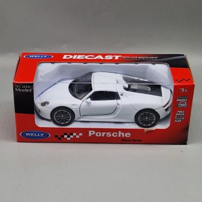 Метална кола Porsche 918 Spyder 1:34 Welly бял