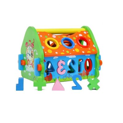 Детска занимателна дървена къщичка сортер с чукче