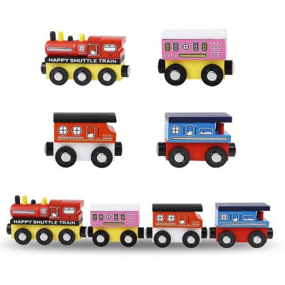 Комплект цветни дървени влакчета