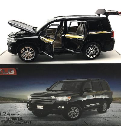 Метален автомобил със звук и светлини Toyota Land Cruiser V8 черен