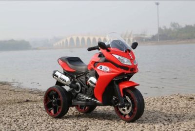 Детски акумулаторен мотор Torino червен