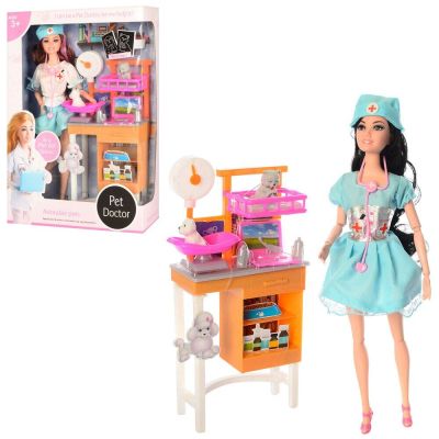 Кукла ветеринарен доктор на домашни любимци