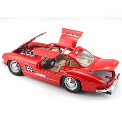 Метален автомобил Mercedes-Benz 300 SL 1954 RED Bburago 1:24 