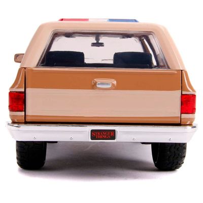 Метален автомобил Police Stranger Things 1979 Chevy Blazer 1:24 Jada Toys 253255003