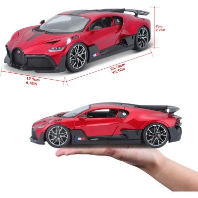 Метална количка Bugatti Divo Bburago Plus 1/18