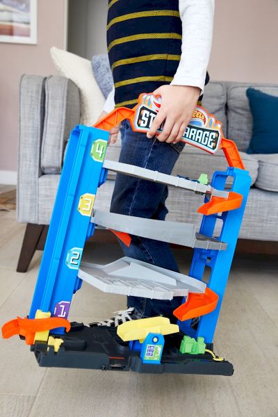 Гараж за каскади City Garage Hot Wheels Stunt Garage GNL70