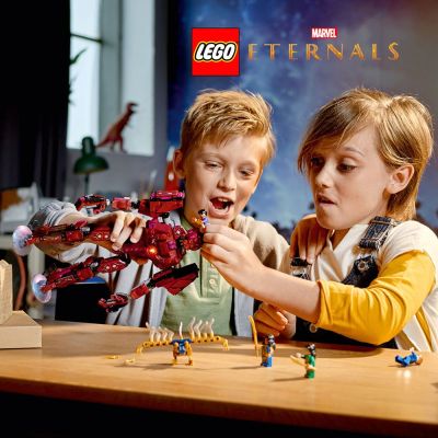 Конструктор LEGO Super Heroes В сянката на Arishem 76155