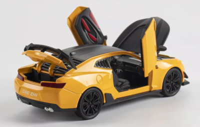 Метален автомобил със звук и светлини Chevrolet Camaro 1/24, жълт