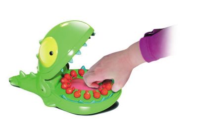 Занимателна игра Гладна пираня 