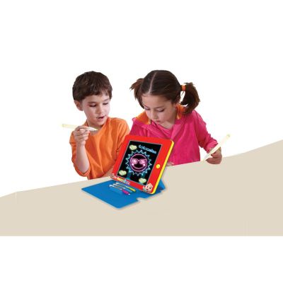 Светеща дъска за рисуване CoComelon AM-AV 5104E