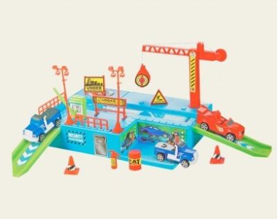 Писта гараж с колички Пламъчко и машините Blaze 7788-39