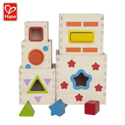 Дървени кубчета сортер Hape H0413