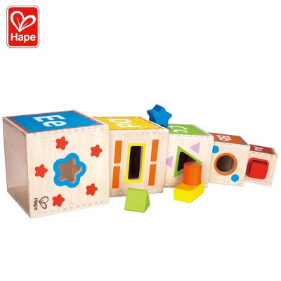 Дървени кубчета сортер Hape H0413