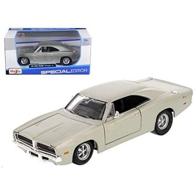 Метална кола Dodge Charger R/T 1969 MAISTO 1:24 - 31256
