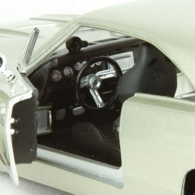 Метална кола Dodge Charger R/T 1969 MAISTO 1:24 - 31256