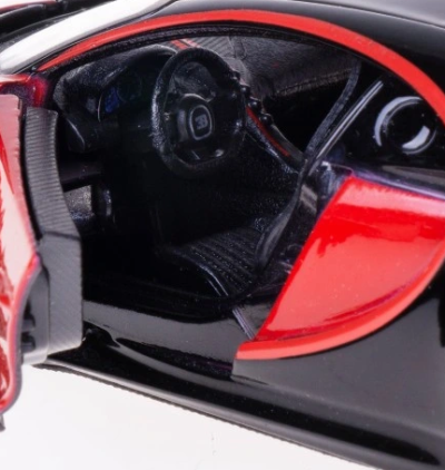 Метален автомобил Bugatti Chiron Sport Bburago 1:32