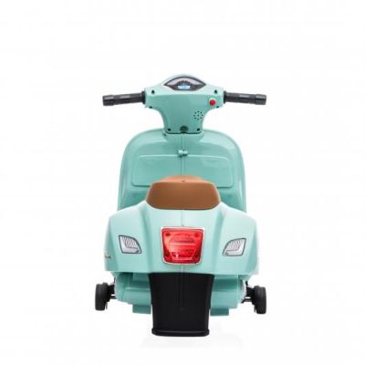 Детски акумулаторен мотор VESPA GTS SUPER SPORT ЗЕЛЕН