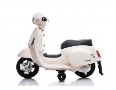 Детски акумулаторен мотор VESPA GTS SUPER SPORT БЯЛ
