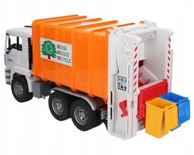 Камион MAN TGA за боклук с две кошчета Bruder 02772 