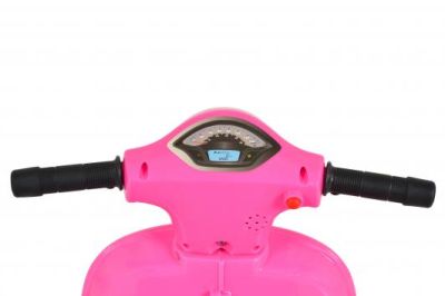 Детски акумулаторен мотор VESPA GTS SUPER SPORT розов