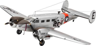 Сглобяем модел Revell Самолет Beechcraft Model 18