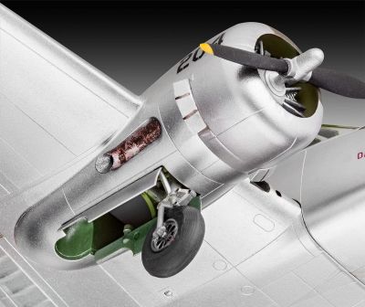 Сглобяем модел Revell Самолет Beechcraft Model 18