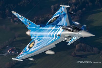 Сглобяем модел Revell самолет Eurofighter Typhoon The Bavarian Tiger 2021