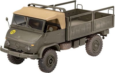 Сглобяем модел Revell Камион Unimog 404 S