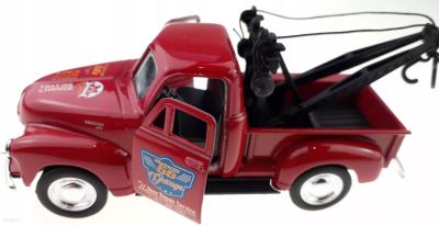 Метална кола Chevrolet 1953 Tow Truck Welly 1:34