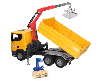 Камион Scania Super 560R с кран и 2 палета BRUDER 03551