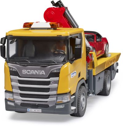 Камион паяк с платформа Scania Super 560R с кола Роудстър Bruder 03552 