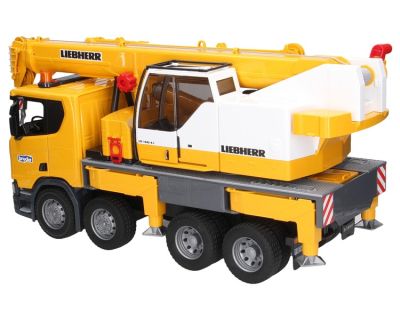 Камион Scania Super 560R с кран Liebherr Bruder 03571