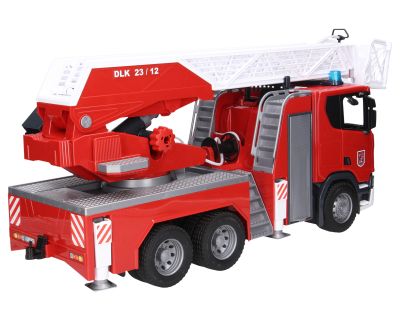 Пожарен камион Scania Super 560R със стълба Bruder 03591
