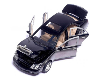 Метален автомобил Maybach със звук и светлини 1/24 сребрист