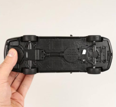 Метален автомобил Maybach със звук и светлини 1/24 сребрист