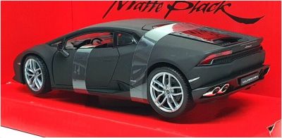 Метален автомобил Lamborghini Huracan Coupe Matte Black Welly 1:24 