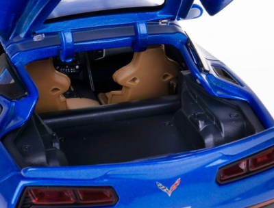 Метална кола Chevrolet Corvette Stingray ZS12014 Maisto 1/18 31677